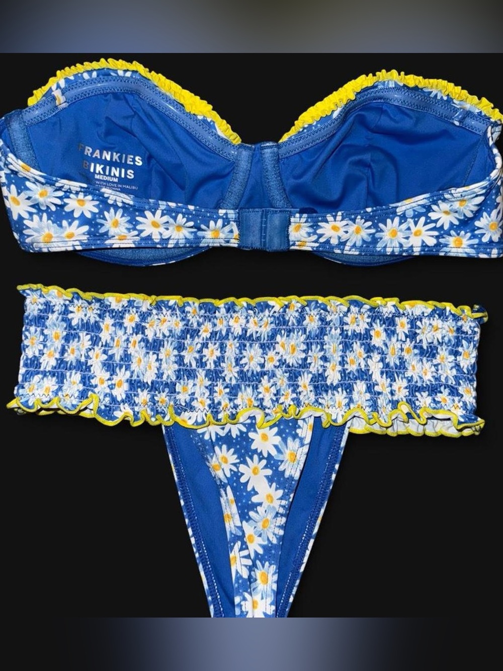 Frankies Bikinis blue with white daisies and yellow small bottoms, medium top - Picture 3 of 4